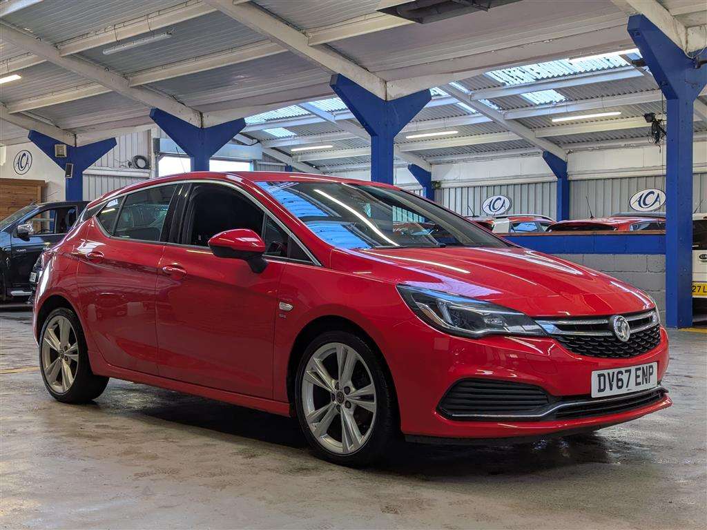 <p>2018 VAUXHALL ASTRA SRI VX-LINE</p>