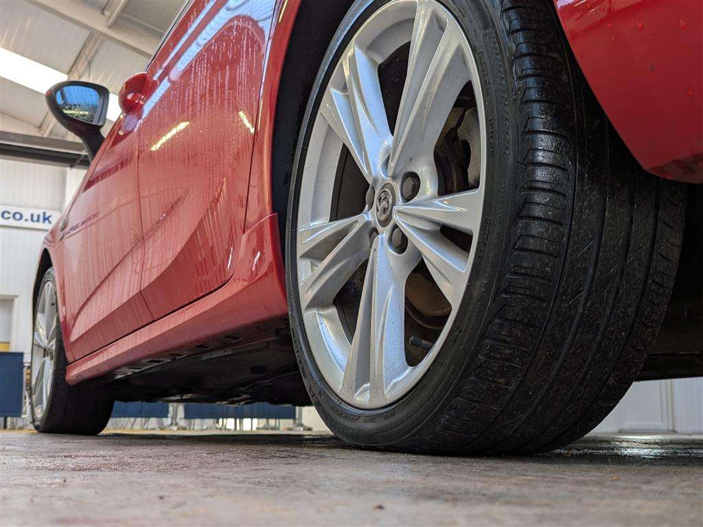 <p>2018 VAUXHALL ASTRA SRI VX-LINE</p>