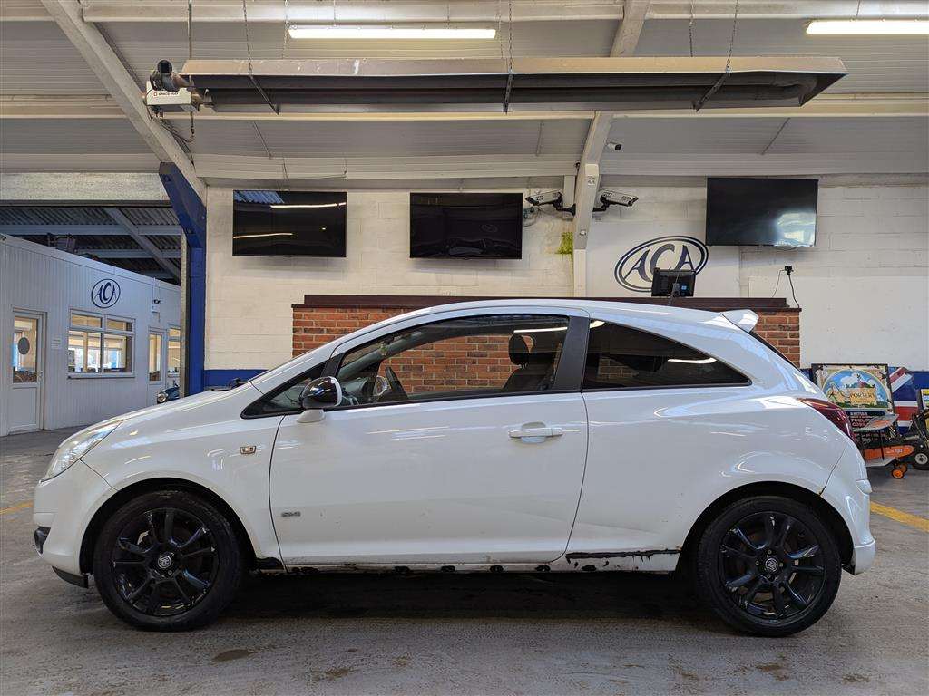<p>2008 VAUXHALL CORSA SXI A/C</p>