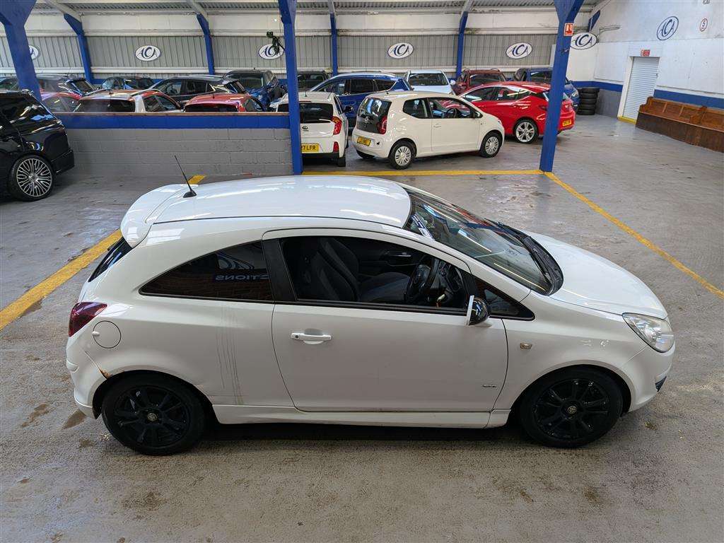 <p>2008 VAUXHALL CORSA SXI A/C</p>