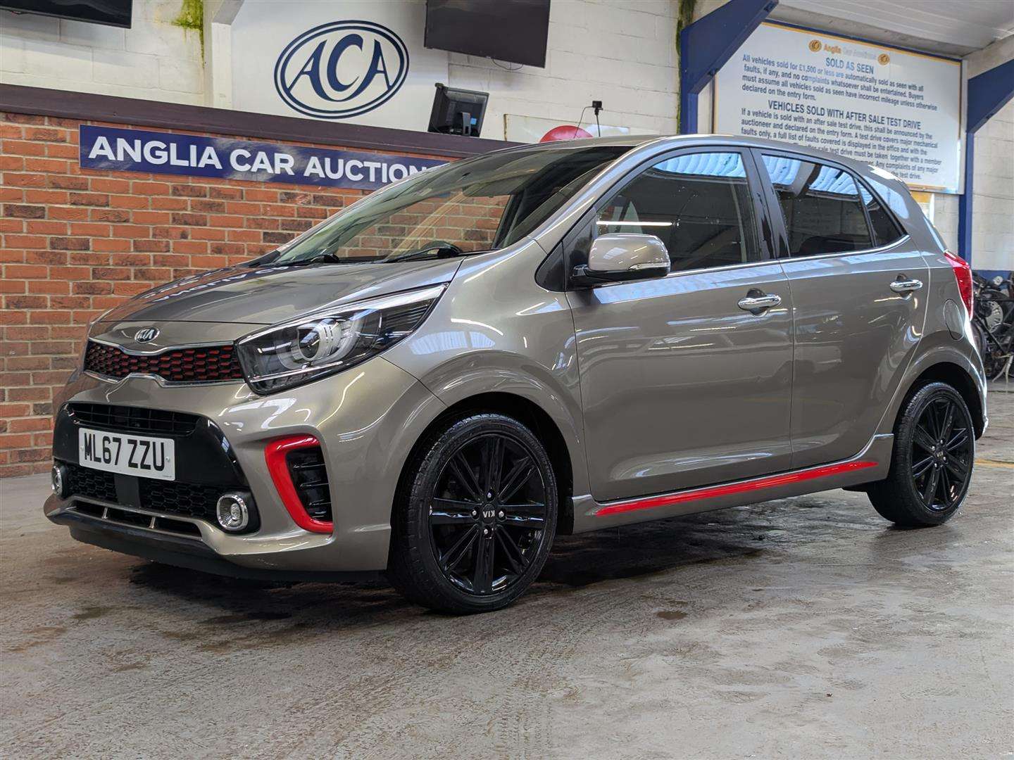 <p>2017 KIA PICANTO GT-LINE S</p>