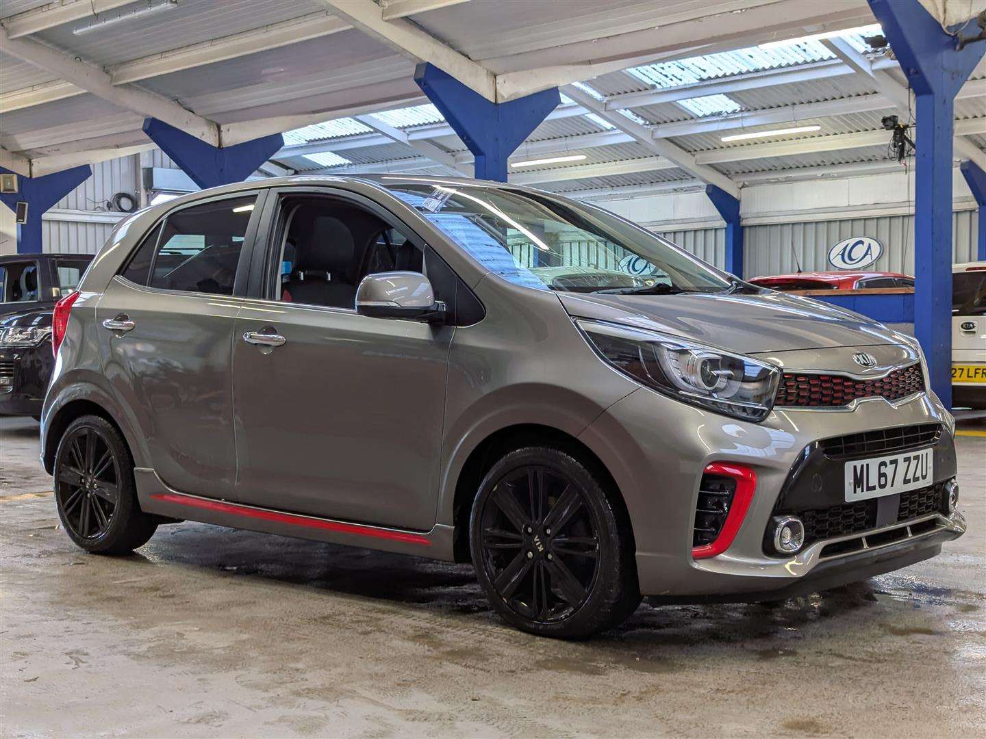 <p>2017 KIA PICANTO GT-LINE S</p>