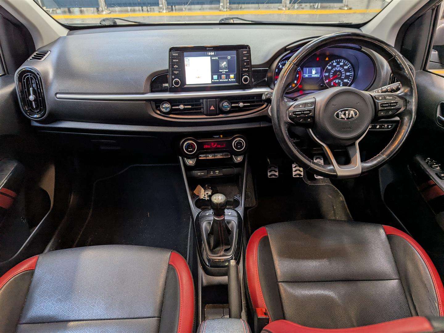 <p>2017 KIA PICANTO GT-LINE S</p>