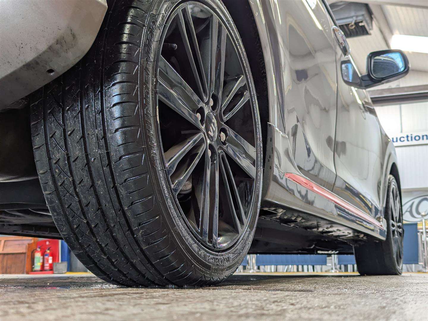 <p>2017 KIA PICANTO GT-LINE S</p>