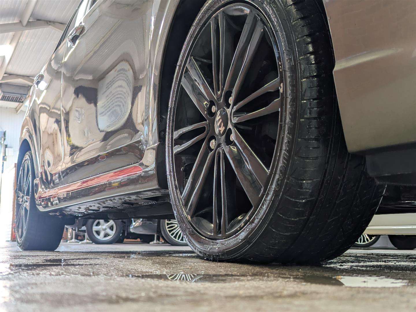 <p>2017 KIA PICANTO GT-LINE S</p>