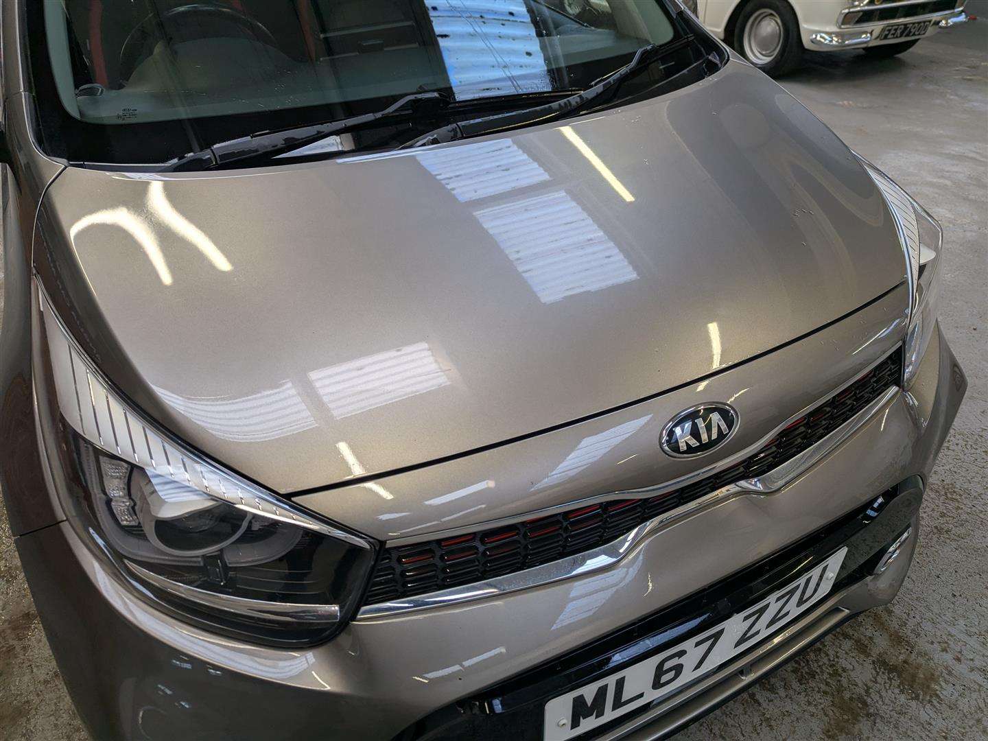 <p>2017 KIA PICANTO GT-LINE S</p>