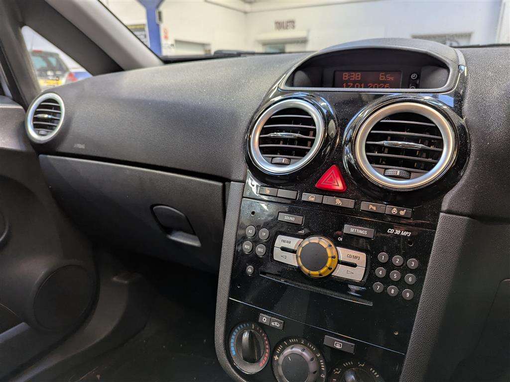 <p>2010 VAUXHALL CORSA SE AUTO</p>