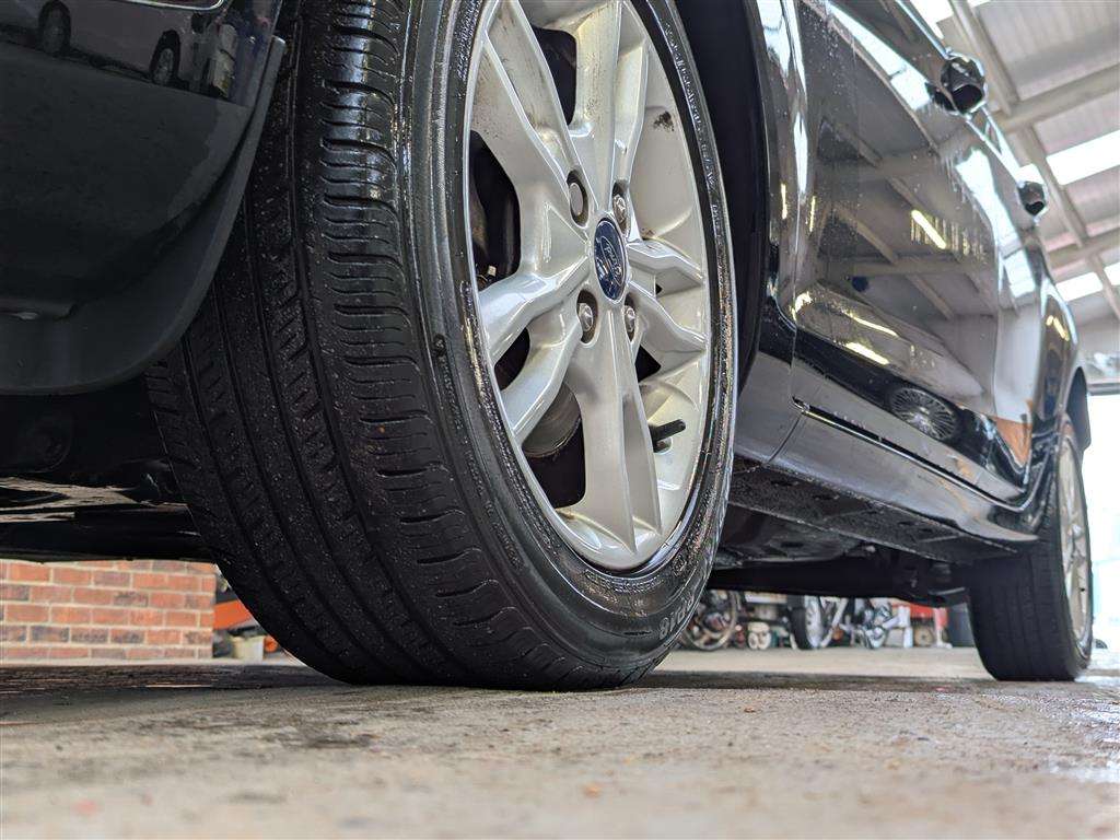 <p>2016 FORD FIESTA ZETEC TURBO</p>