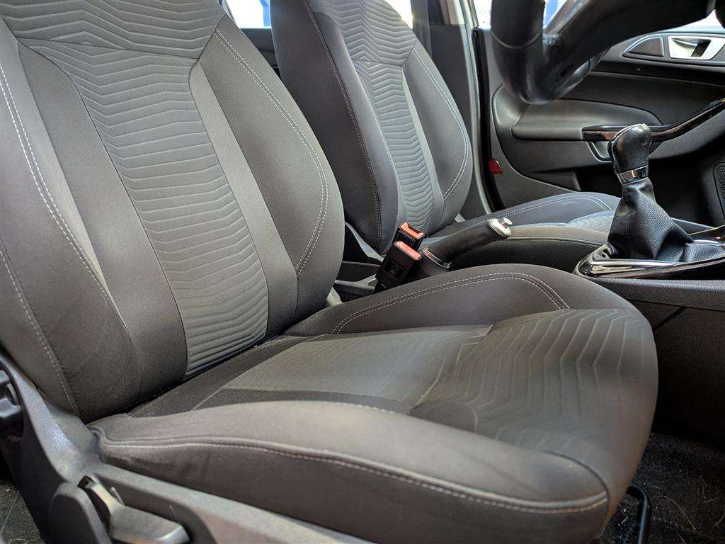 <p>2016 FORD FIESTA ZETEC TURBO</p>