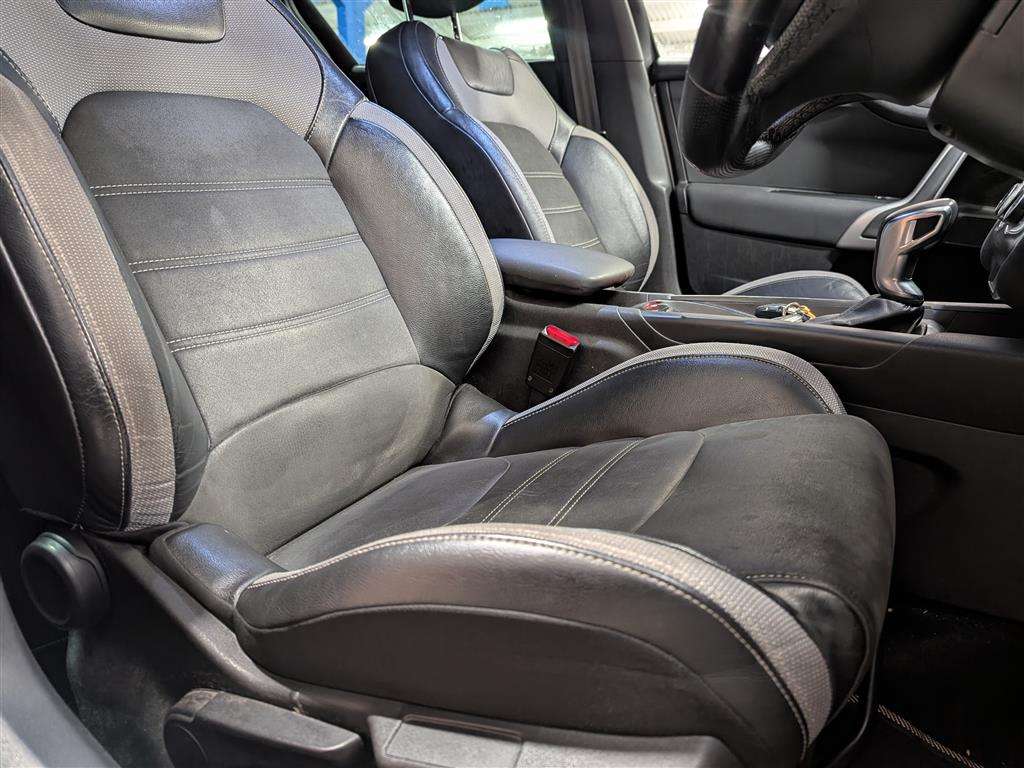 <p>2017 DS DS4 PRESTIGE BLUEHDI S/S</p>