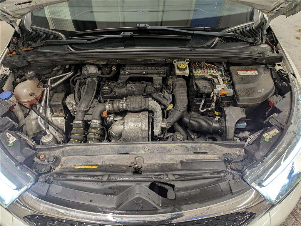 <p>2017 DS DS4 PRESTIGE BLUEHDI S/S</p>