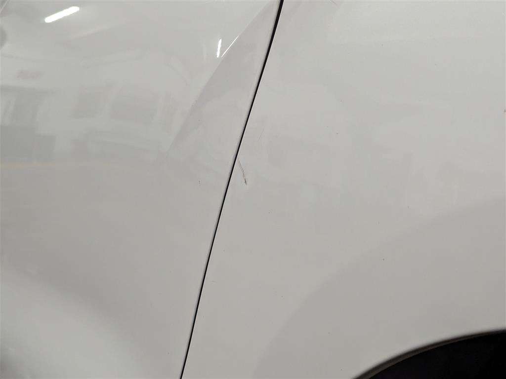 <p>2017 DS DS4 PRESTIGE BLUEHDI S/S</p>