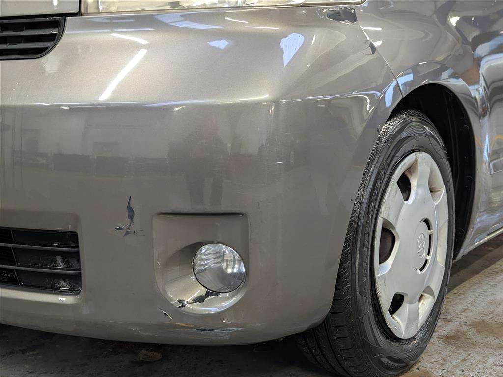 <p>2006 TOYOTA PORTE</p>