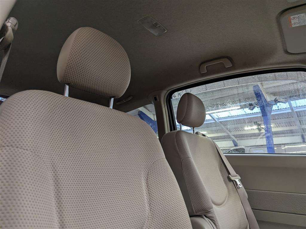 <p>2006 TOYOTA PORTE</p>