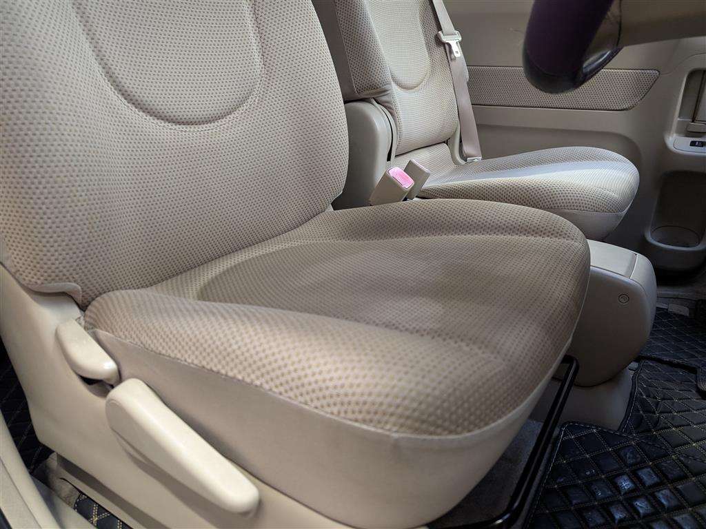 <p>2006 TOYOTA PORTE</p>