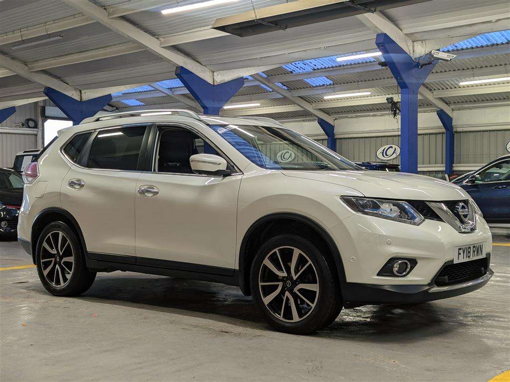 <p>2018 NISSAN X-TRAIL TEKNA SE DCI</p>