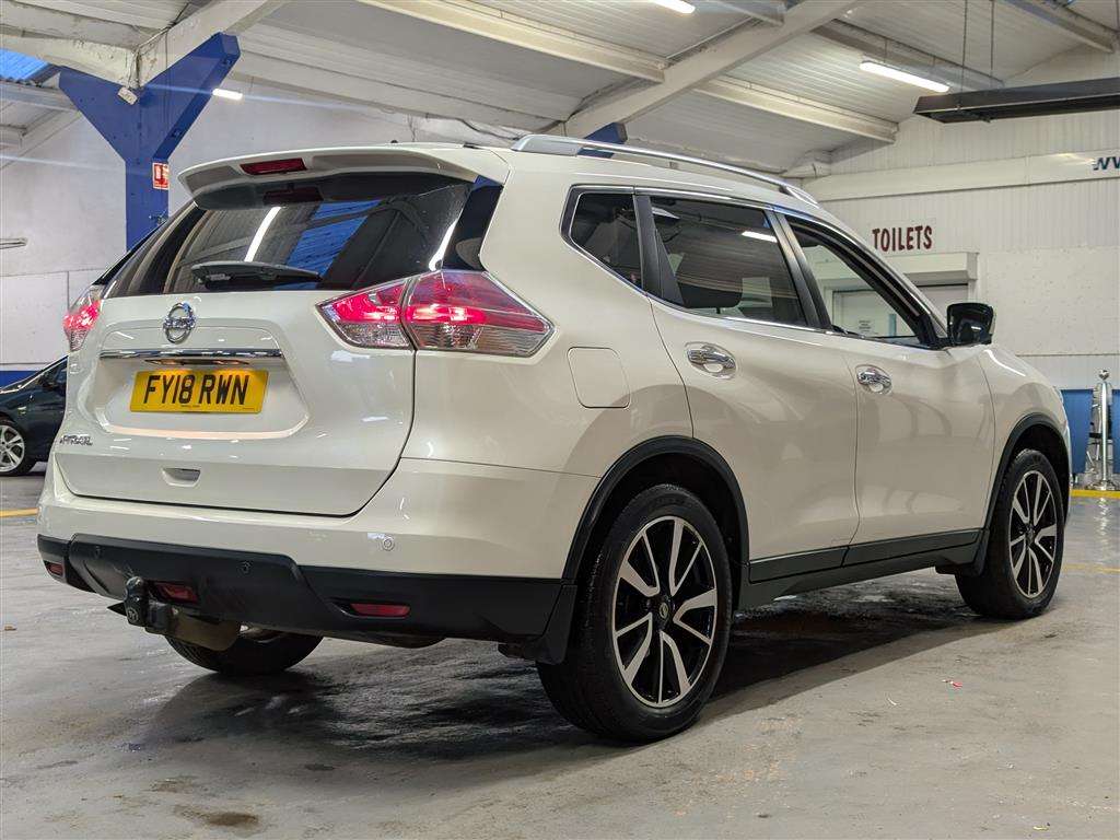 <p>2018 NISSAN X-TRAIL TEKNA SE DCI</p>