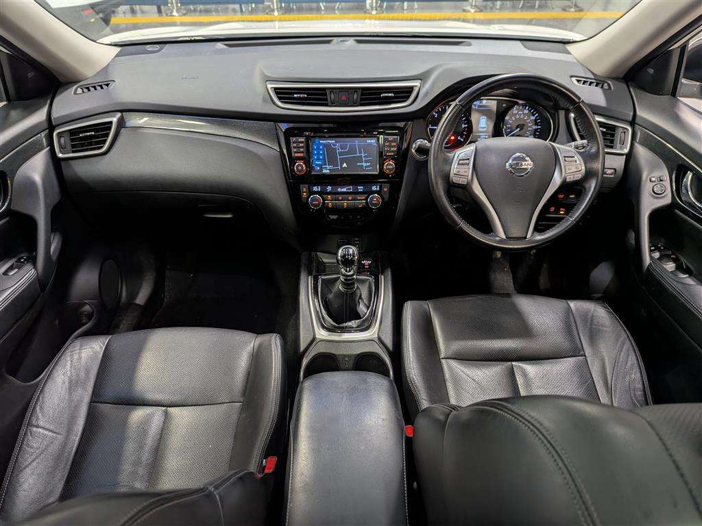 <p>2018 NISSAN X-TRAIL TEKNA SE DCI</p>
