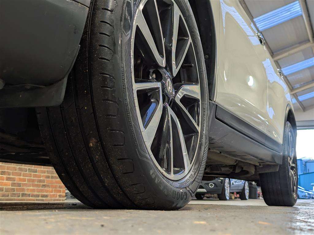 <p>2018 NISSAN X-TRAIL TEKNA SE DCI</p>