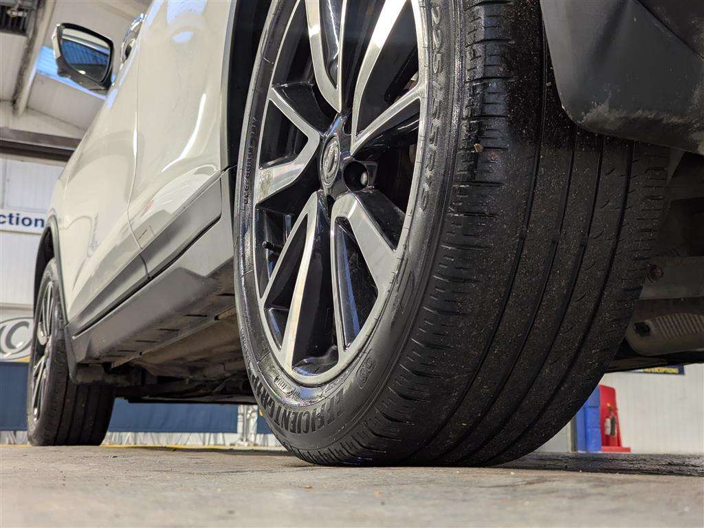 <p>2018 NISSAN X-TRAIL TEKNA SE DCI</p>
