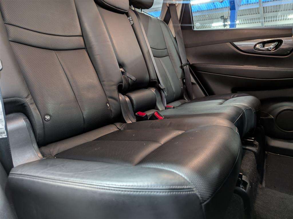 <p>2018 NISSAN X-TRAIL TEKNA SE DCI</p>