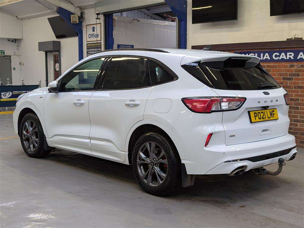 <p>2021 FORD KUGA ST-LINE ED EBLUE 4X4</p>