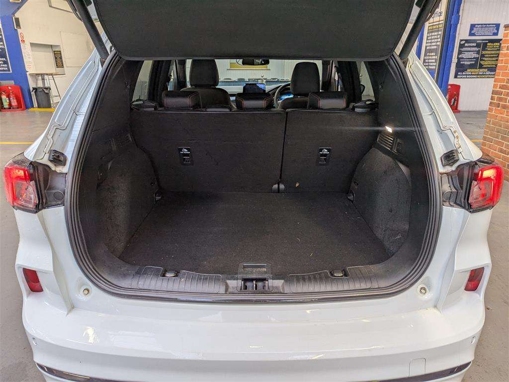 <p>2021 FORD KUGA ST-LINE ED EBLUE 4X4</p>