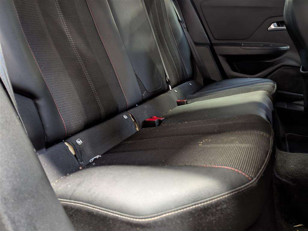 <p>2021 VAUXHALL MOKKA SRI NAV PREMIUM TUR</p>