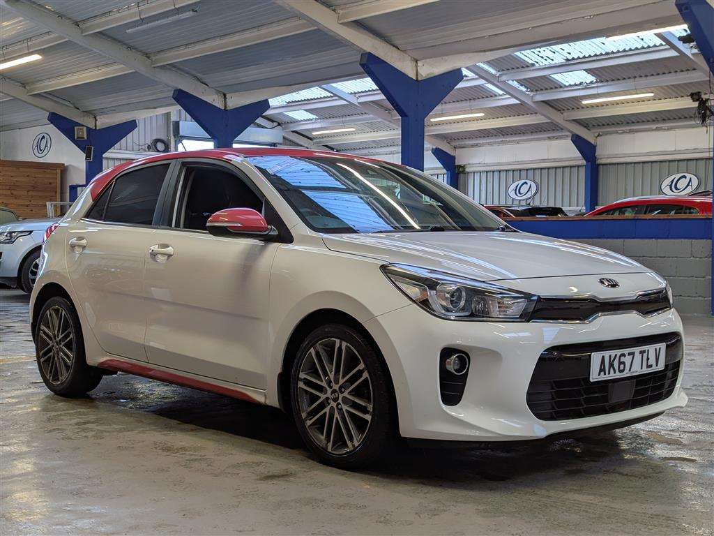 <p>2017 KIA RIO FIRST EDITION</p>