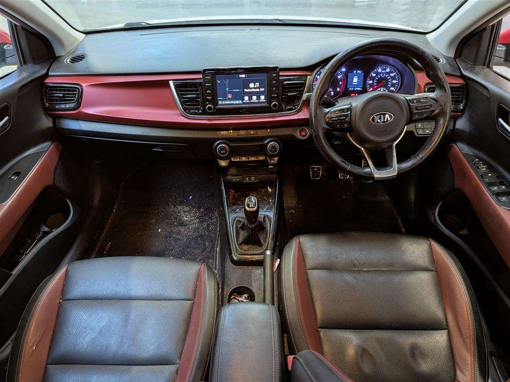 <p>2017 KIA RIO FIRST EDITION</p>