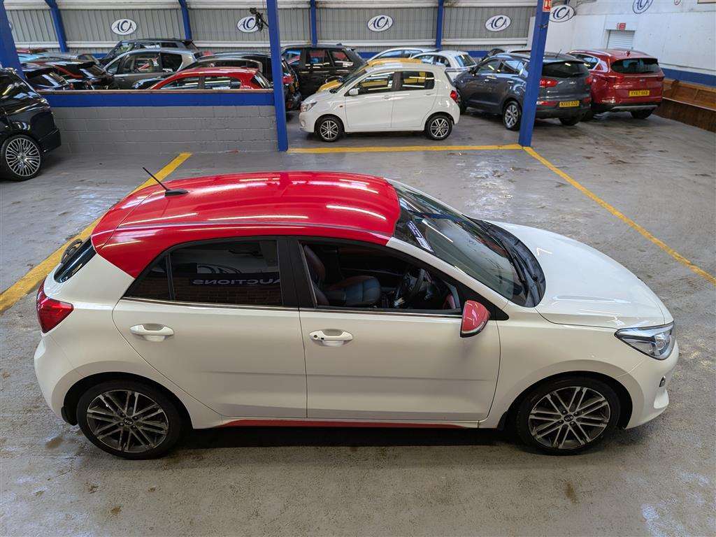 <p>2017 KIA RIO FIRST EDITION</p>