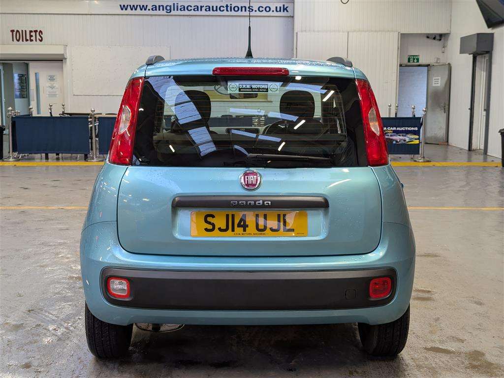 <p>2014 FIAT PANDA EASY</p>