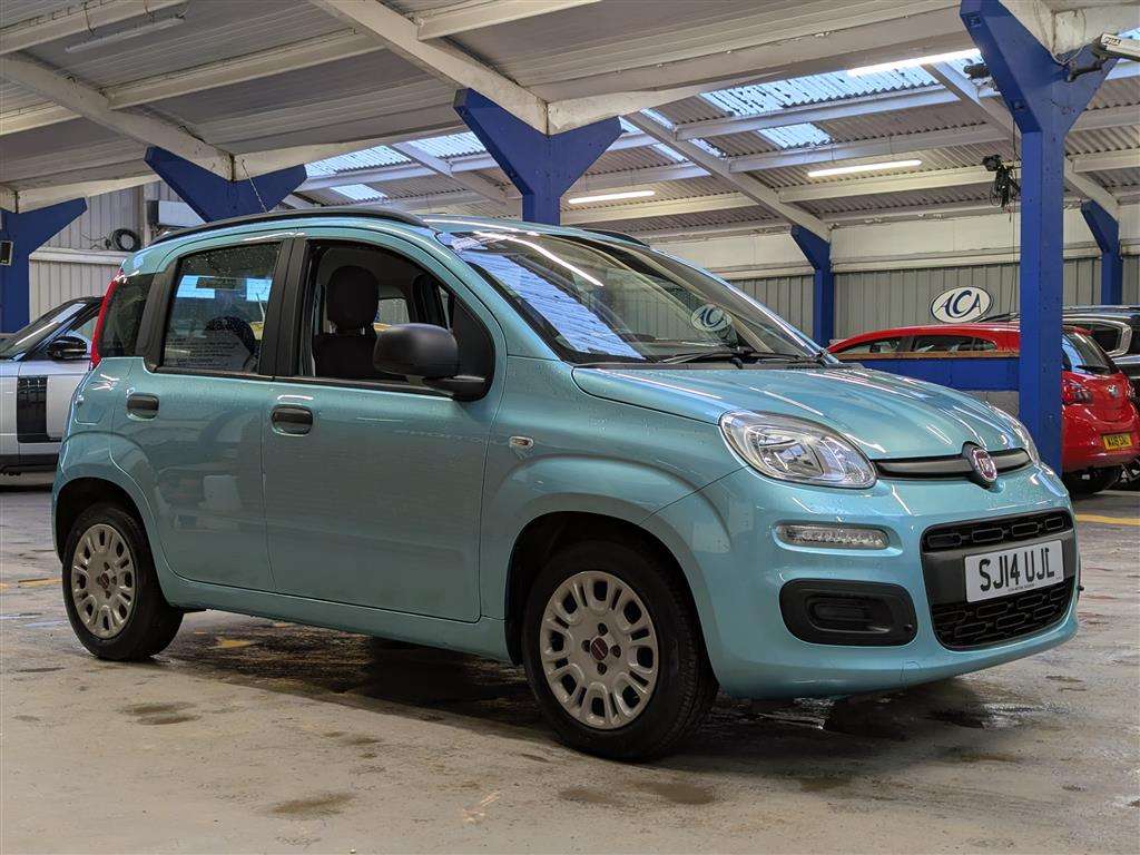 <p>2014 FIAT PANDA EASY</p>