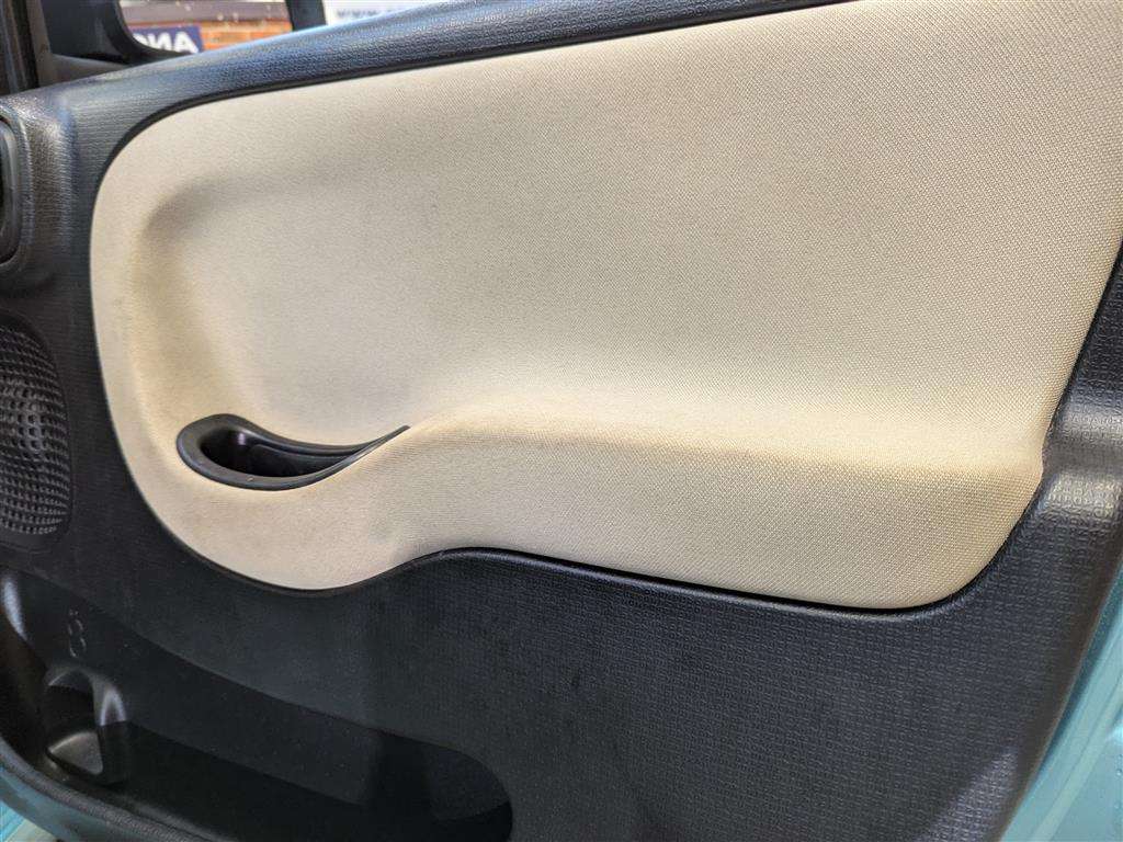 <p>2014 FIAT PANDA EASY</p>