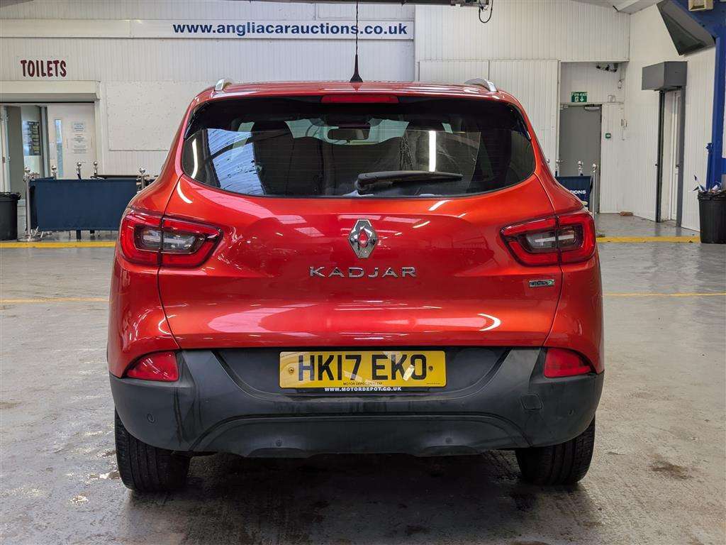 <p>2017 RENAULT KADJAR DYNAMIQUE S NAV DC</p>