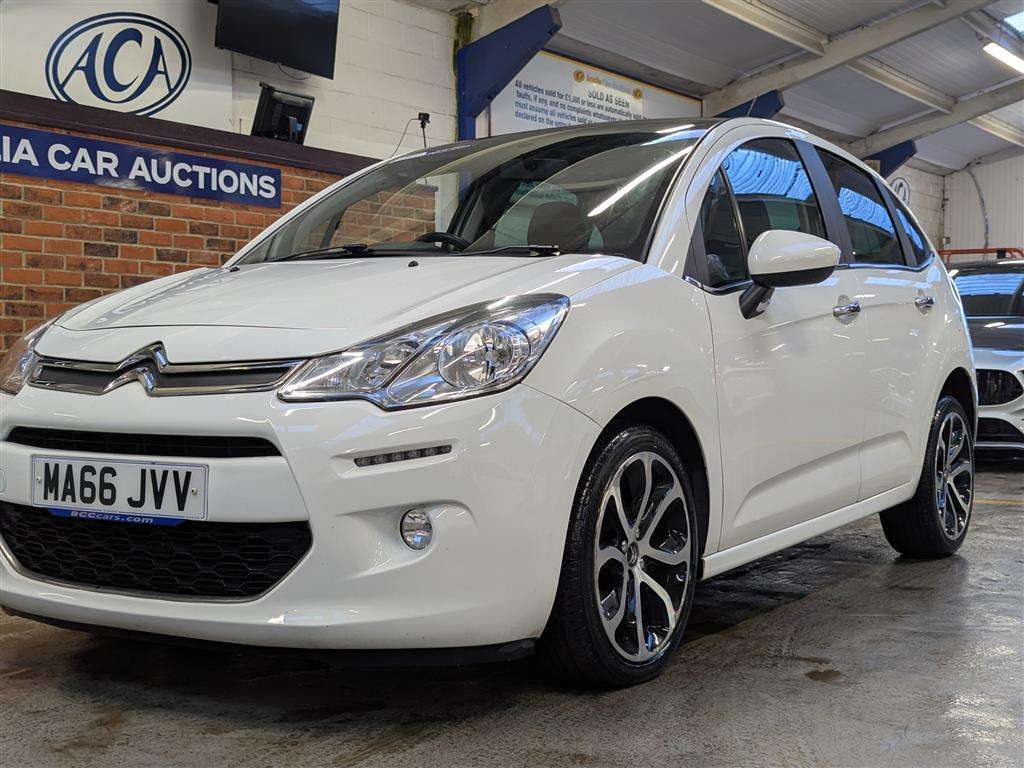 <p>2016 CITROEN C3 PLATINUM PURETECH</p>