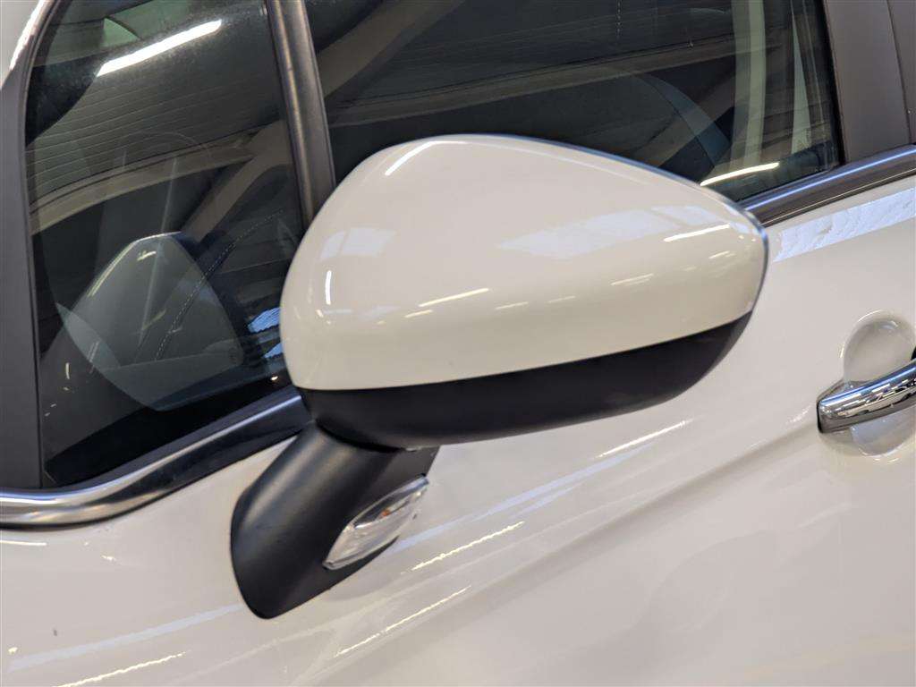 <p>2016 CITROEN C3 PLATINUM PURETECH</p>