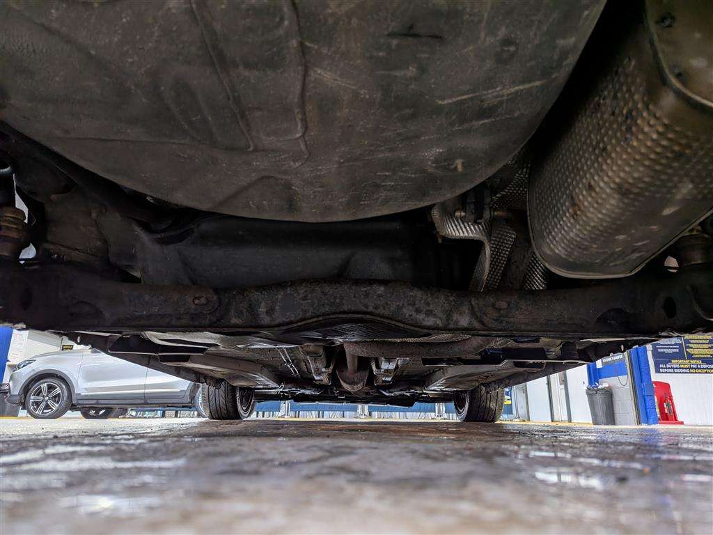 <p>2016 CITROEN C3 PLATINUM PURETECH</p>