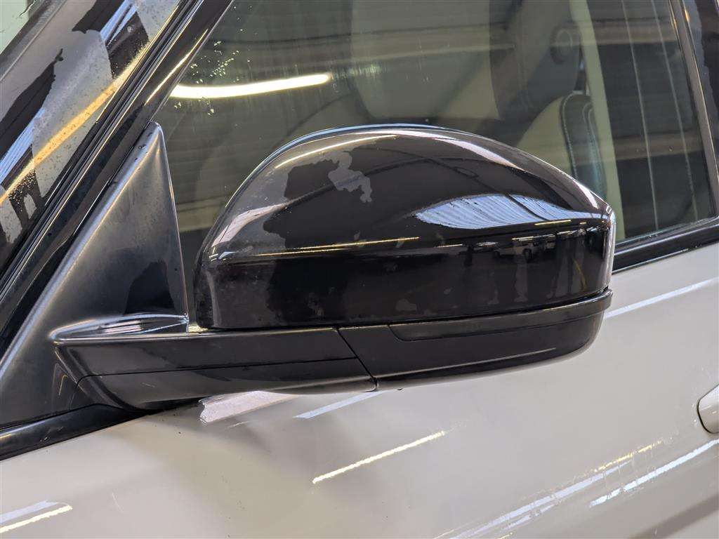 <p>2015 LAND ROVER RANGE ROVER EVOQUE SE TEC</p>