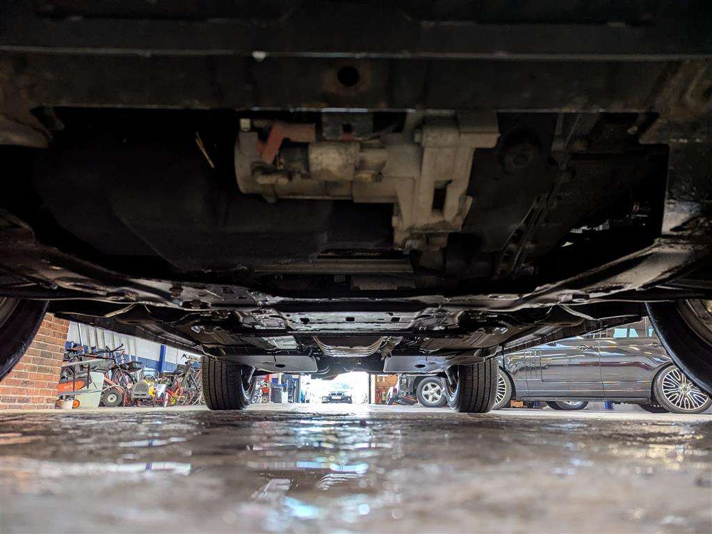 <p>2015 LAND ROVER RANGE ROVER EVOQUE SE TEC</p>