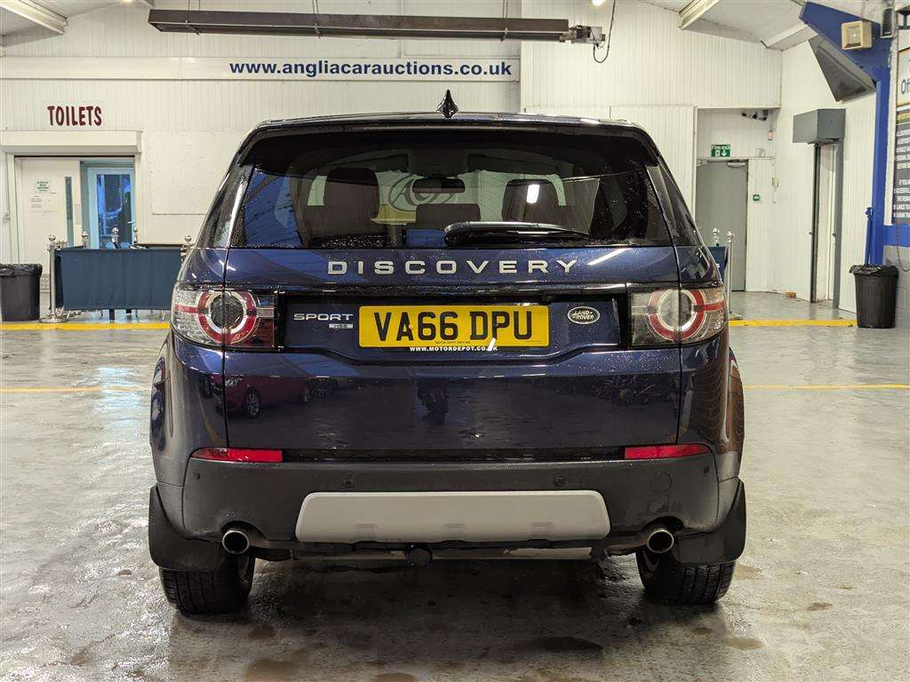 <p>2016 LAND ROVER DISCOVERY SPORT HSE TD4 AUTO</p>