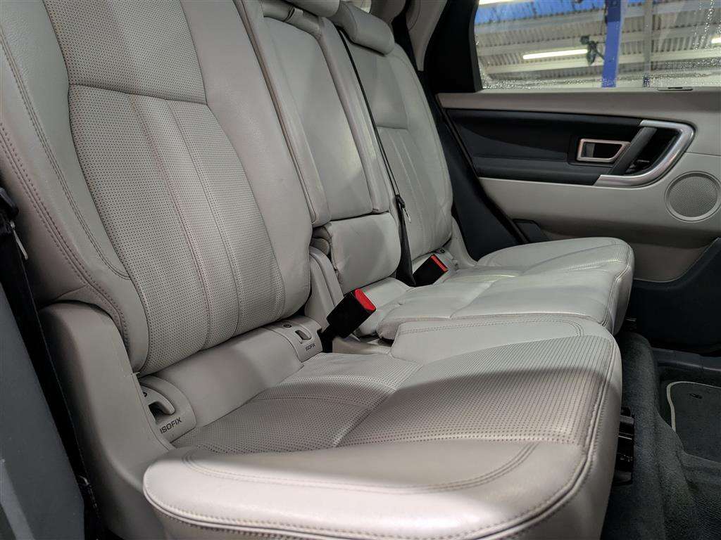 <p>2016 LAND ROVER DISCOVERY SPORT HSE TD4 AUTO</p>