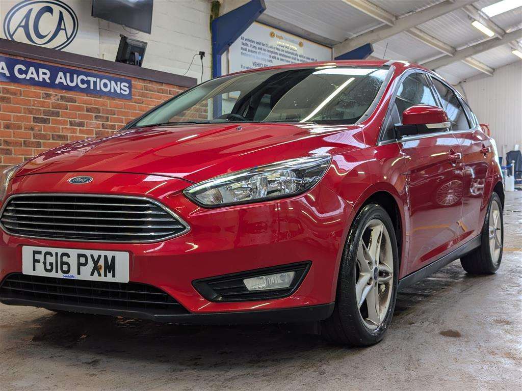 <p>2016 FORD FOCUS ZETEC</p>