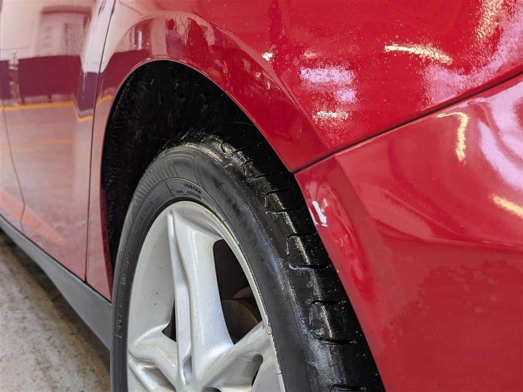 <p>2016 FORD FOCUS ZETEC</p>