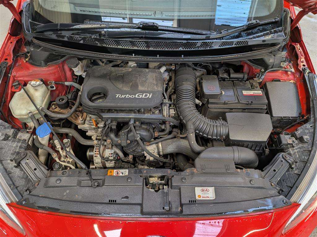 <p>2015 KIA PRO CEED GT-LINE ISG</p>