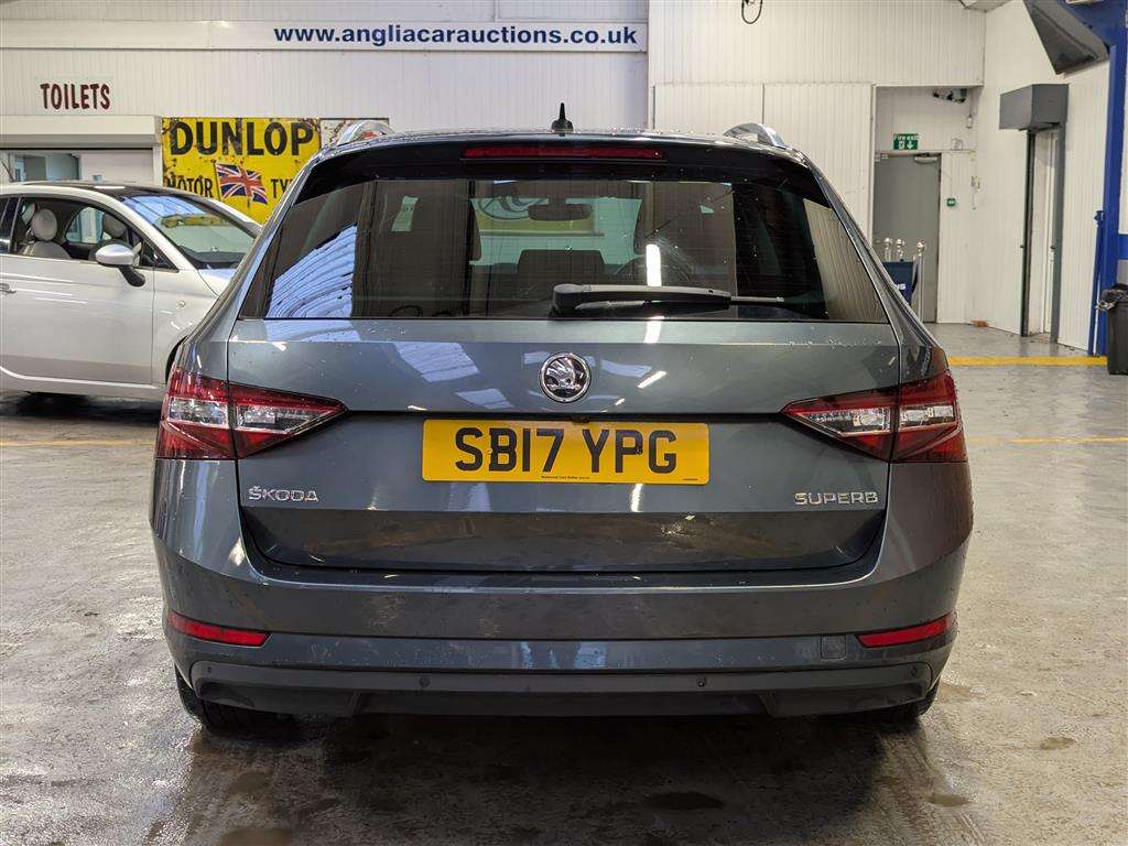 <p>2017 SKODA SUPERB SE L EXECUTIVE TDI</p>