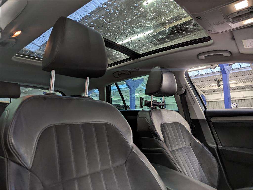 <p>2017 SKODA SUPERB SE L EXECUTIVE TDI</p>