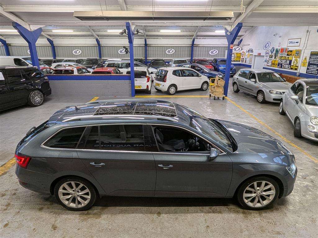 <p>2017 SKODA SUPERB SE L EXECUTIVE TDI</p>