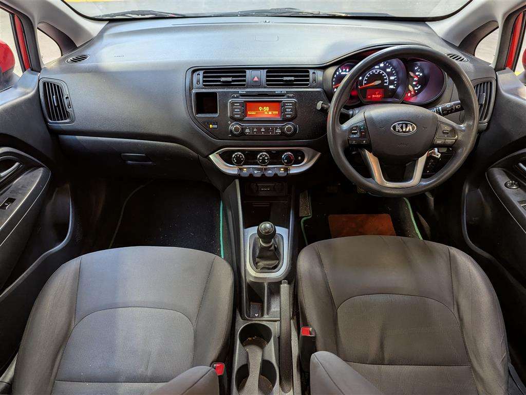<p>2013 KIA RIO 1 AIR</p>