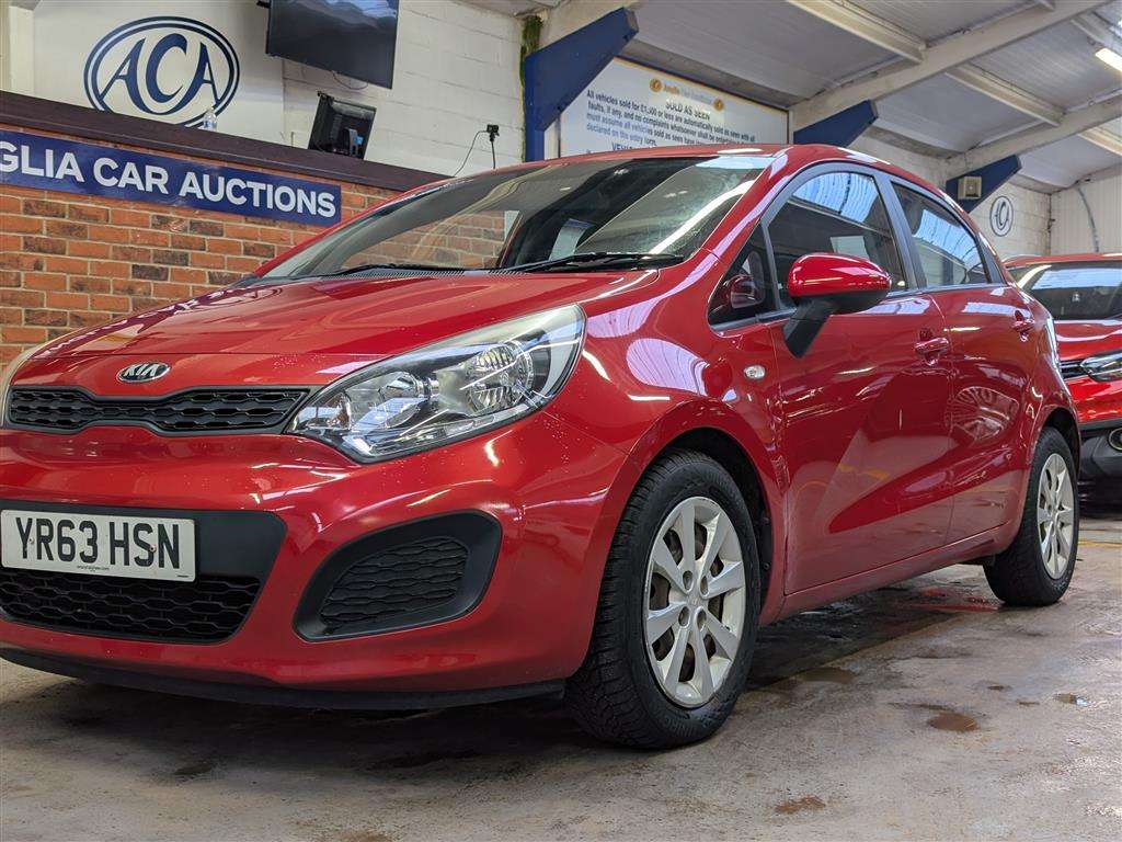 <p>2013 KIA RIO 1 AIR</p>